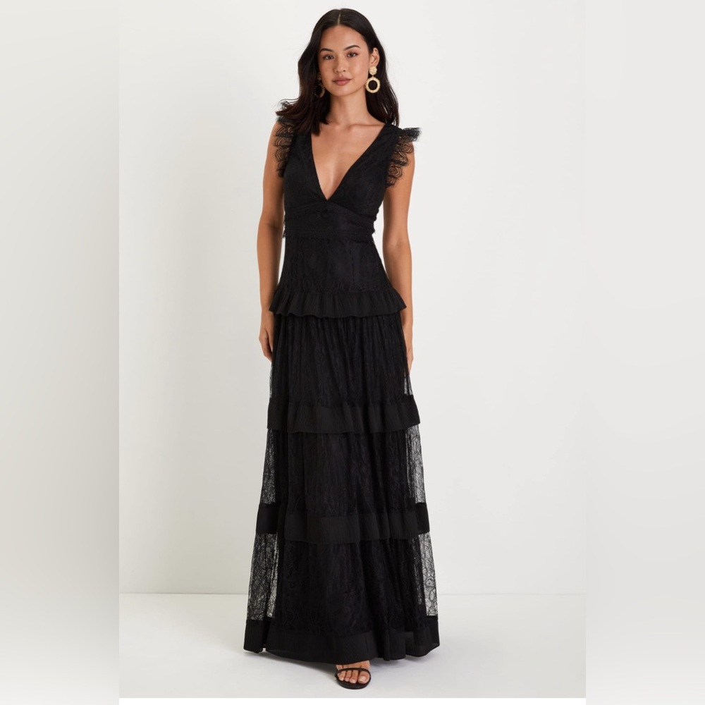 Lulu's Black Lace Maxi Dress